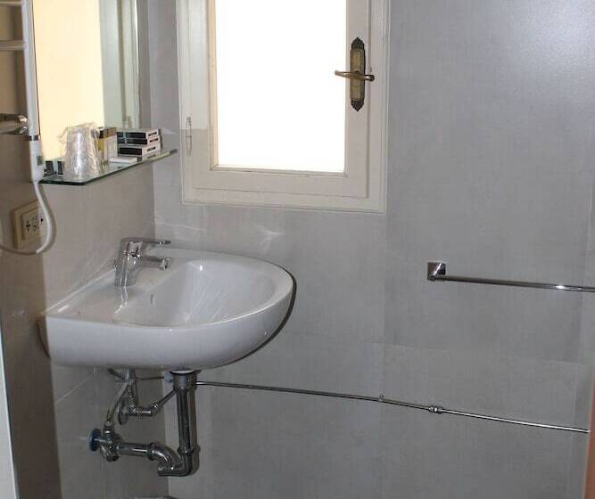 اتاق استاندارد, Albergo Firenze