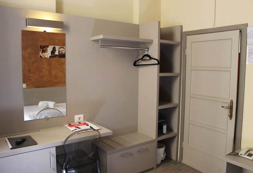 اتاق سوپریور, Albergo Firenze