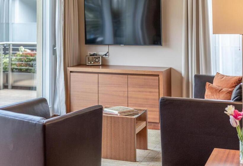 Люкс с гидромассажем, Mignon Meran Park & Spa