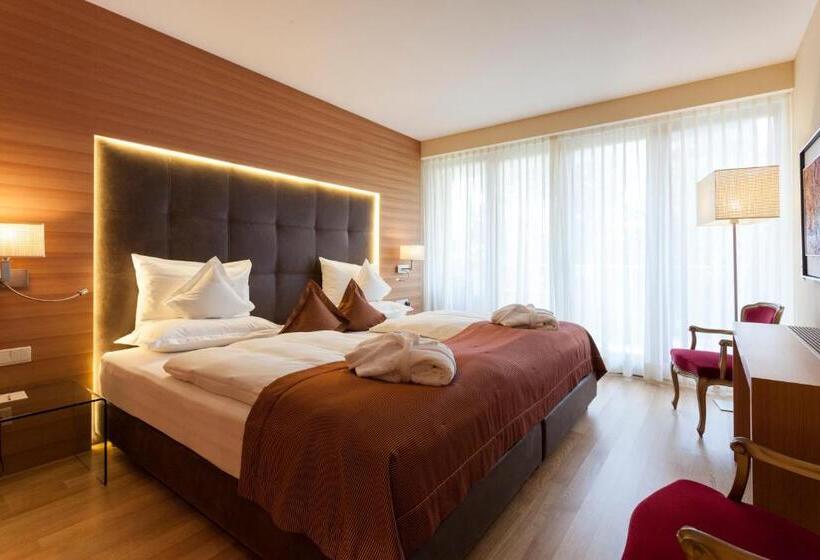 Люкс Кровать Кинг, Mignon Meran Park & Spa