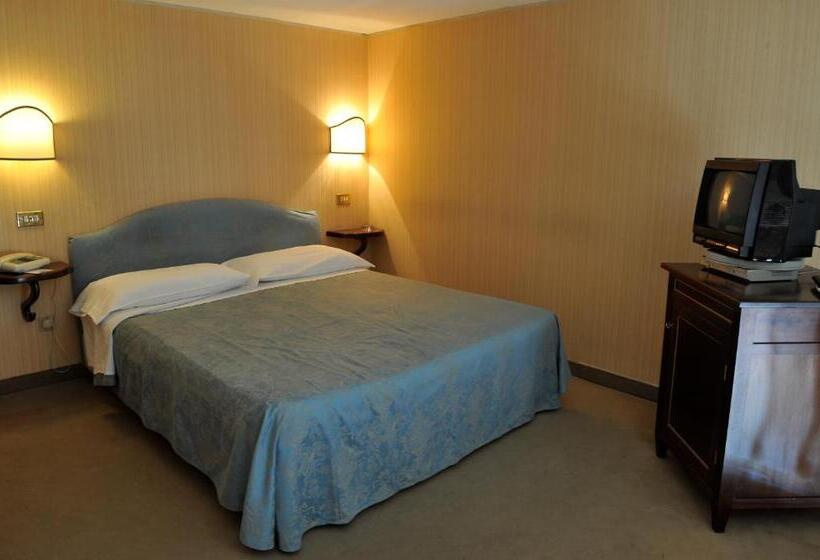 ファミリールーム, Grande Albergo Quattro Stagioni