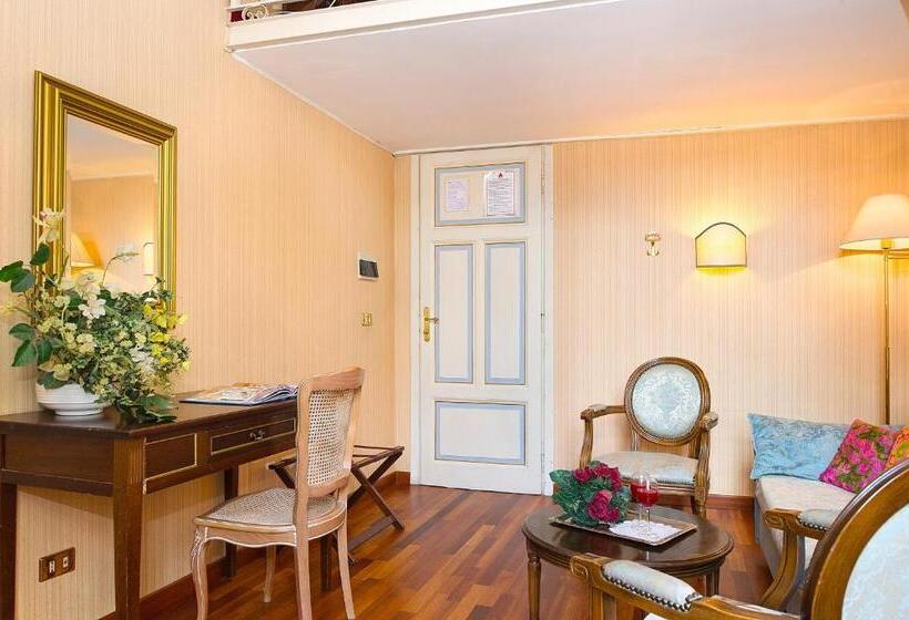 スタンダードルーム, Grande Albergo Quattro Stagioni