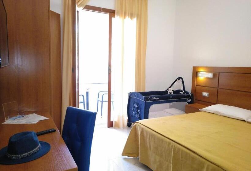 Номер Стандарт, Villaggio Turistico La Mantinera