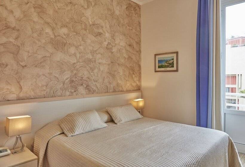 Номер Стандарт Трехместный, Albergo Celeste