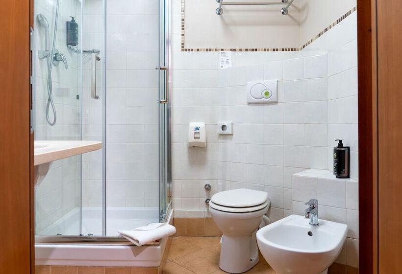 اتاق استاندارد, B&b Hotel Torino President