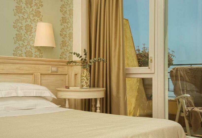 Номер Стандарт Вид на Море с Балконом, Villa Belvedere