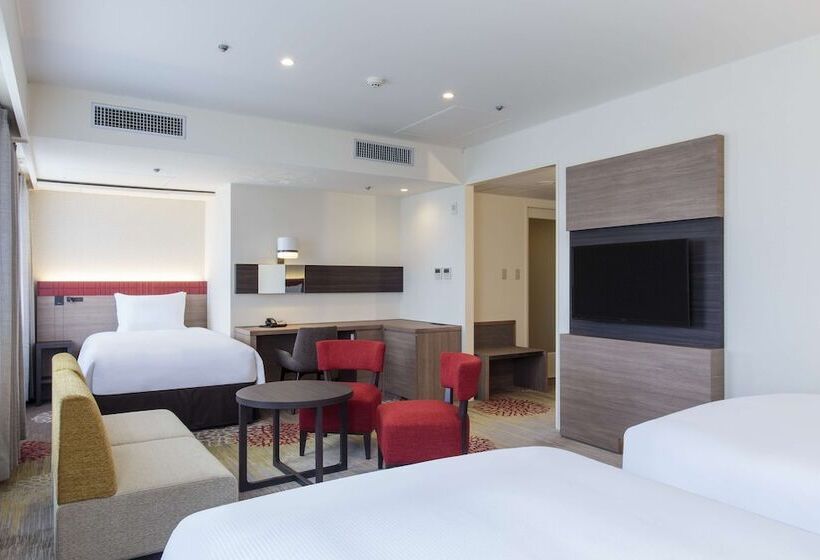 Camera Familiare, Doubletree By Hilton Hotel Naha Shuri Castle