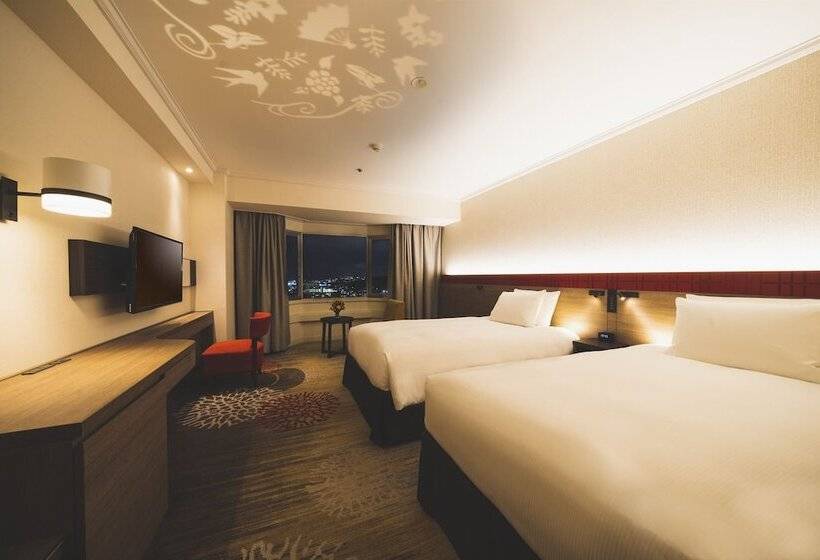Suite Deluxe, Doubletree By Hilton Hotel Naha Shuri Castle