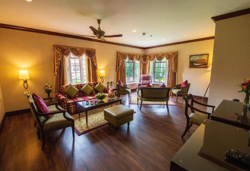 Люкс Премиум, The Carlton Kodaikanal