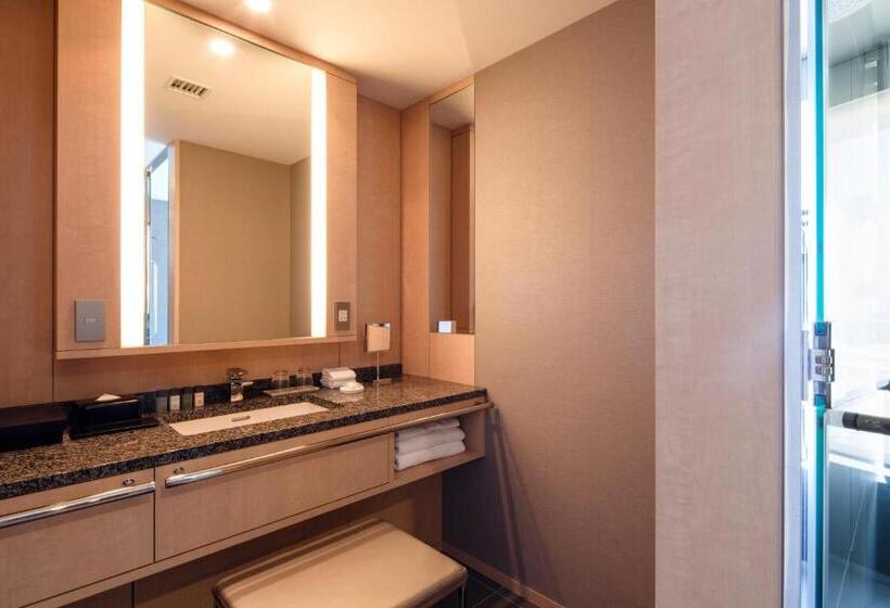 Номер Премиум, The Capitol Hotel Tokyu