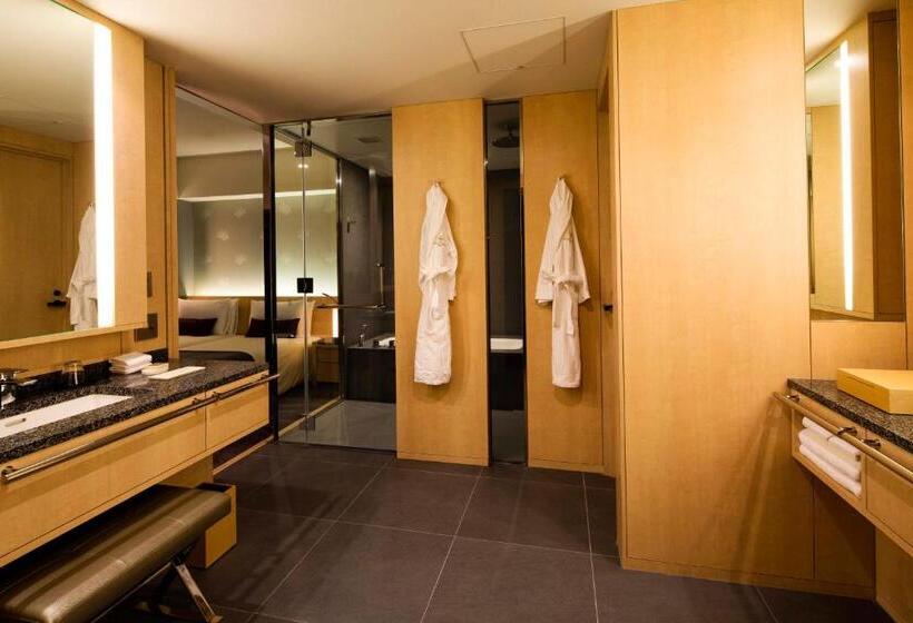 Люкс Executive Кровать Кинг, The Capitol Hotel Tokyu