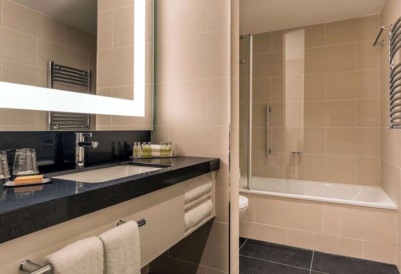 سوییت جونیور, Doubletree By Hilton Luxembourg