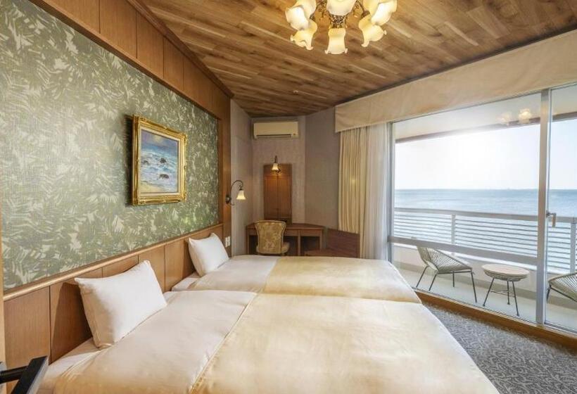 Четырехместный Номер Стандарт Вид на Море, La Vista Kannonzaki Terrace