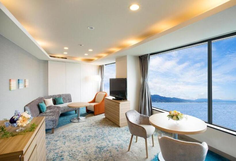 سوییت لوکس, Lake Biwa Otsu Prince