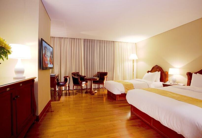Номер Deluxe, Sejong Hotel Seoul Myeongdong