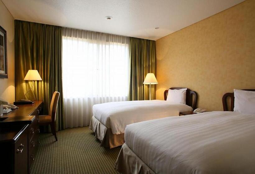 Номер Стандарт Вид на Сад, International Resort Hotel Yurakujo