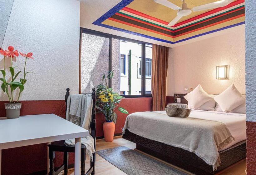 Номер Deluxe, Soy Local Cdmx