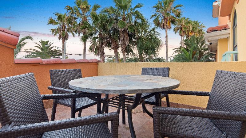 Номер Стандарт с Балконом, Suites Bahia