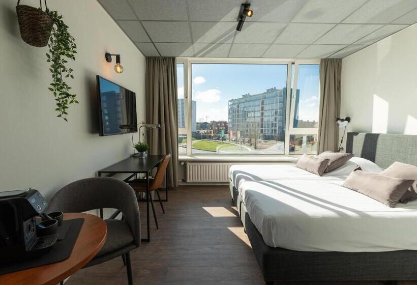 Номер Стандарт, Eurohotel