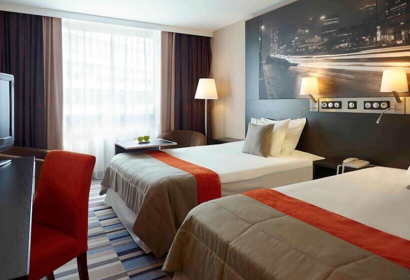 Классический Номер, Mercure Warszawa Centrum