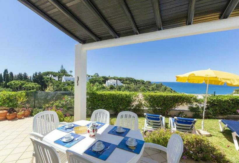Вилла 3 Спальни, Rocha Brava Village Resort