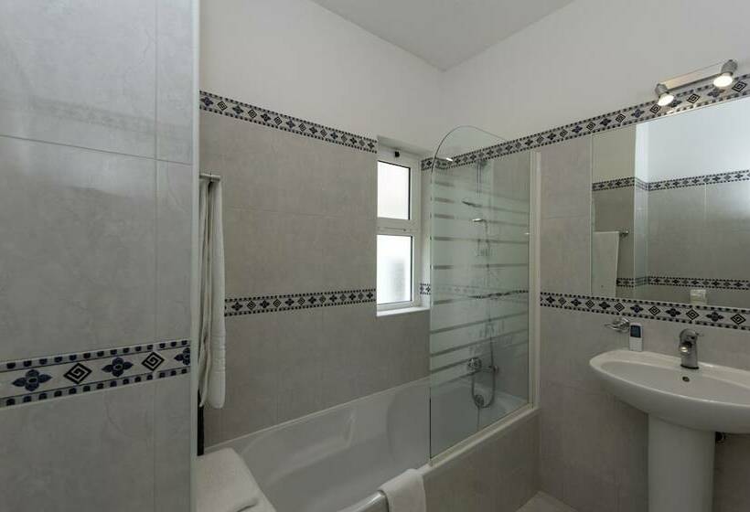 Апартаменты 3 Спальни, Rocha Brava Village Resort