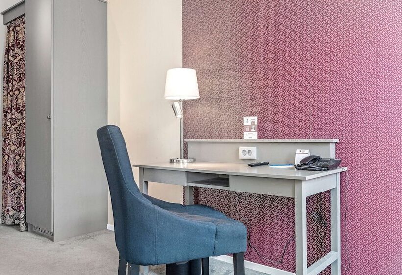 اتاق خانوادگی, Best Western Plus Edward