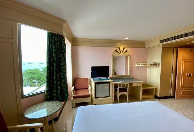Номер Superior, Aa Hotel Pattaya