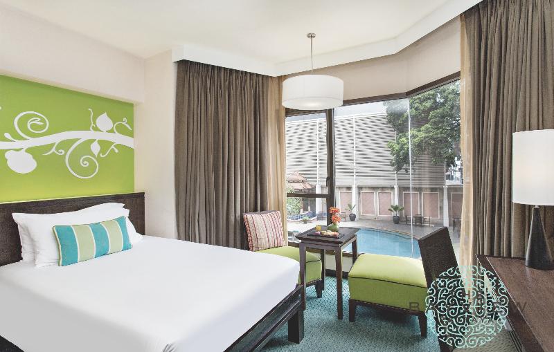 풀장 전망 디럭스 룸, The Bayview Hotel Pattaya