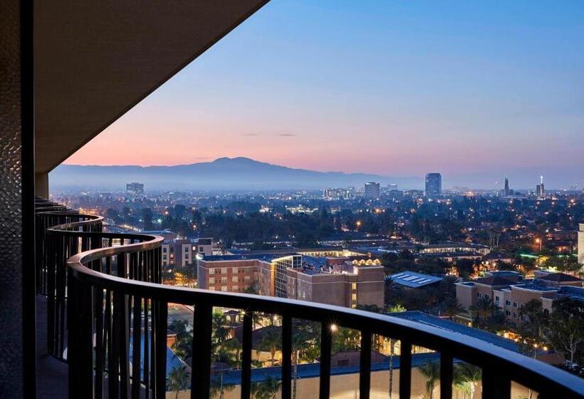 Standard-huone King-vuode, Anaheim Marriott