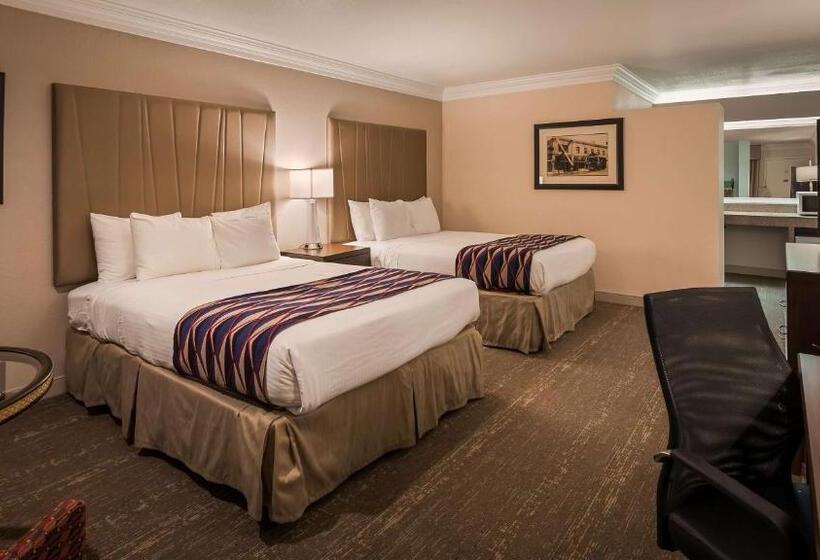 장애인을 위한 스탠다드 룸, Best Western Garden Inn