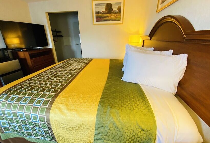 Номер Стандарт, Harrisonville Inn & Suites