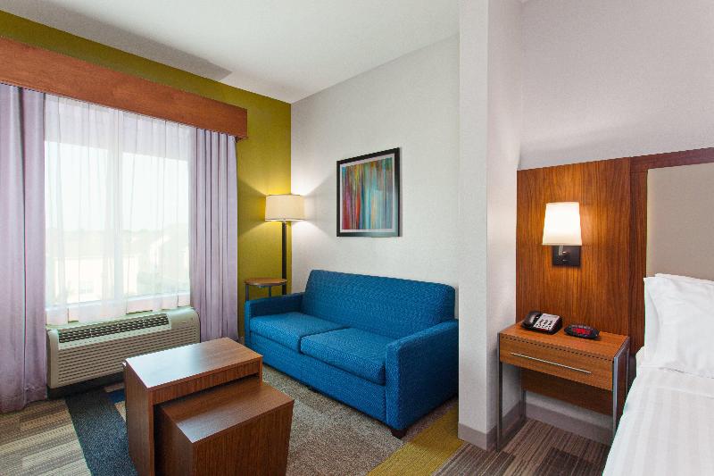 스탠다드 룸, Quality Inn & Suites Big Rapids Near University