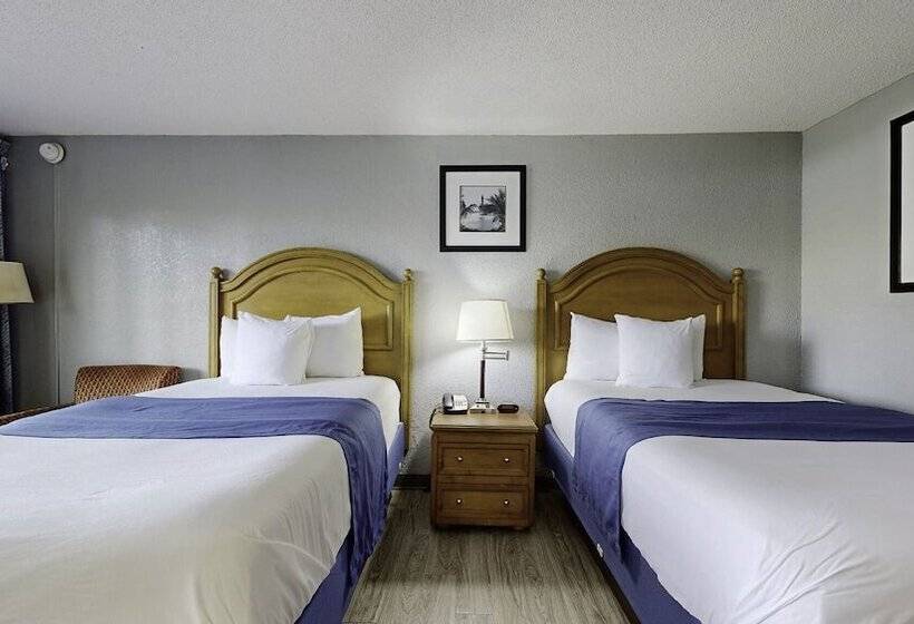 스탠다드 룸 더블 침대 2개, Days Inn By Wyndham Orlando Downtown