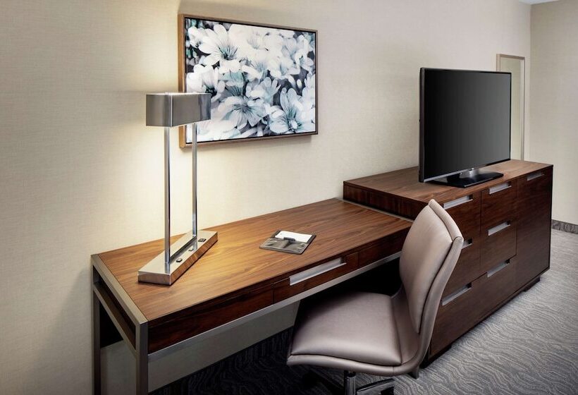 Номер Стандарт 2 Двуспальные Кровати, Doubletree By Hilton Nashua