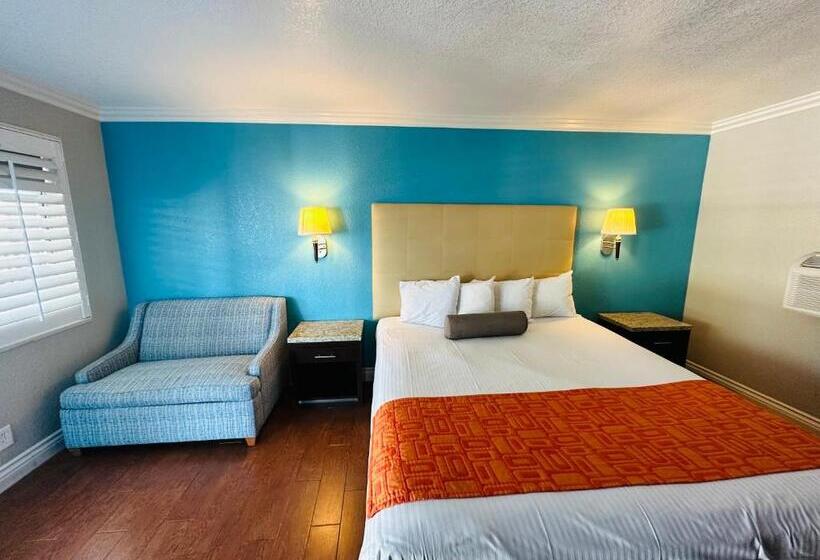 اتاق استاندارد با تخت بزرگ, Casa Blanca Hotel & Suites Orange Sr 55 Freeway, Near Honda Center, Chapman University, Disneyland