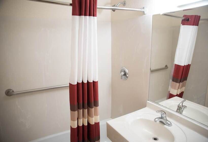 Номер Deluxe, Red Roof Inn Blythe