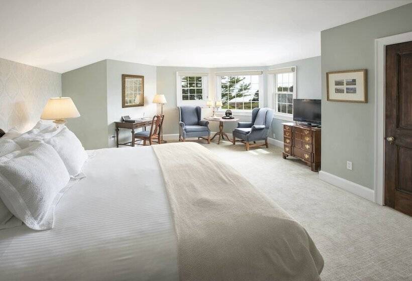 Номер Deluxe, Black Point Inn