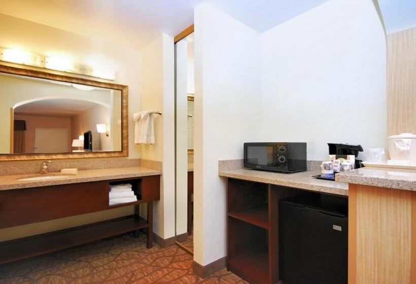 Номер Стандарт, Best Western San Dimas Hotel & Suites