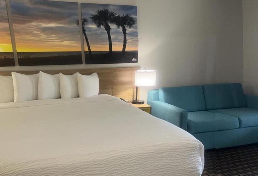 Номер Executive Кровать Кинг, Days Inn By Wyndham Port Charlotte Town Center