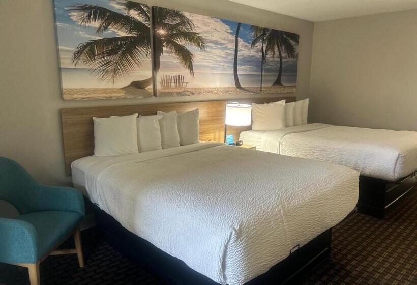 Номер Executive, Days Inn By Wyndham Port Charlotte Town Center