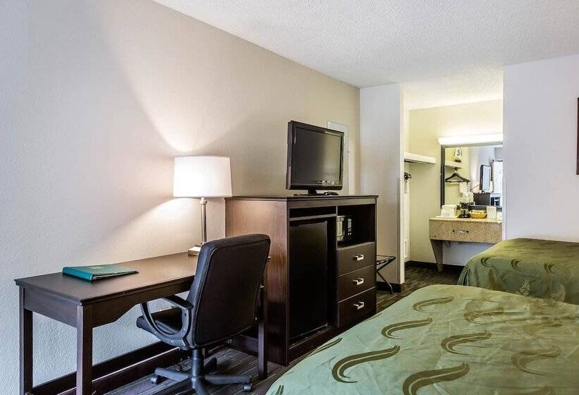 Номер Стандарт 2 Двуспальные Кровати, Quality Inn
