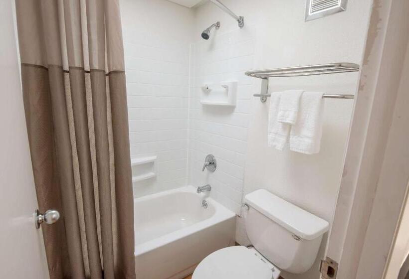 Стандартный Номер Кровать Кинг, Motel 6 Colorado Springs, Co   Air Force Academy