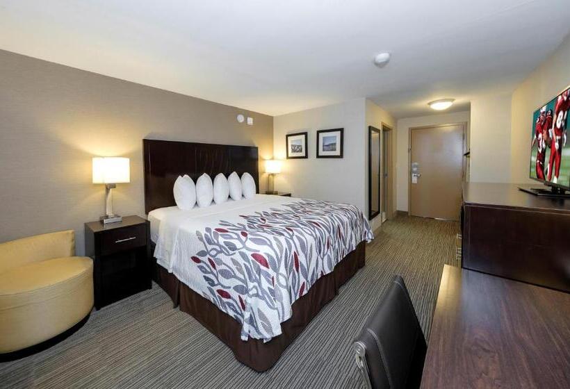 Номер Deluxe Адаптированный для Инвалидов, Red Roof Inn & Suites Newburgh   Stewart Airport West Point