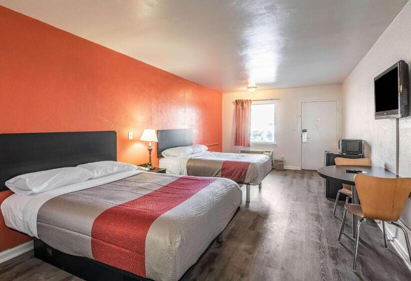 Четырехместный Номер Deluxe, Motel 6 Portsmouth, Va