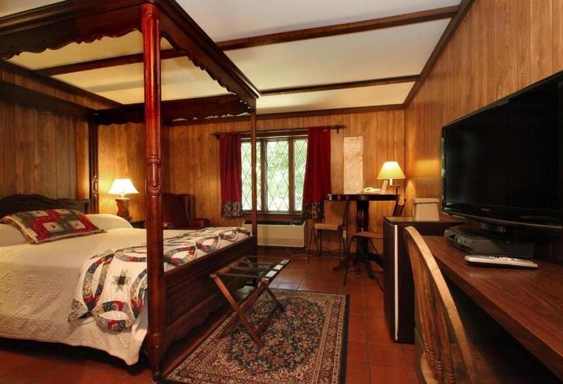 Номер Стандарт, The Earl Of Sandwich Motel