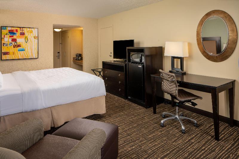 Номер Executive Кровать Кинг, Holiday Inn Resort Galveston   On The Beach, An Ihg