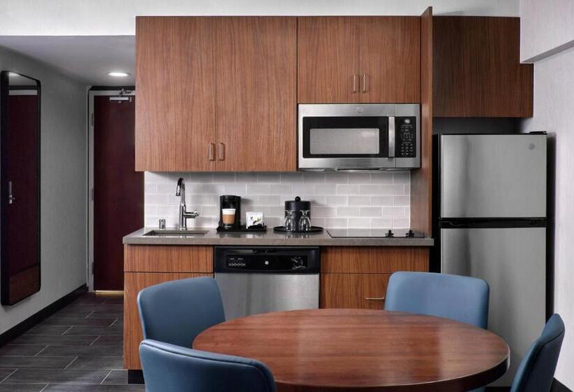 מיטת קינג בסוויטה, Courtyard By Marriott San Diego Mission Valley/hotel Circle