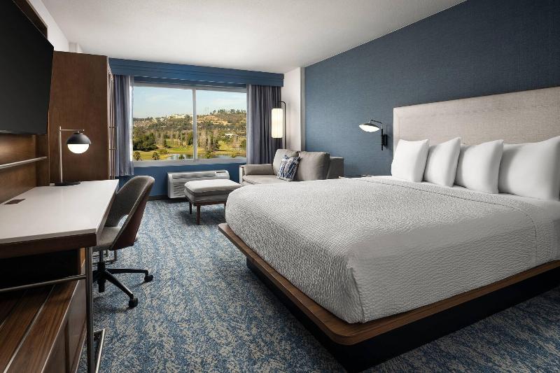 キングサイズベッドのスタンダードルーム, Courtyard By Marriott San Diego Mission Valley/hotel Circle