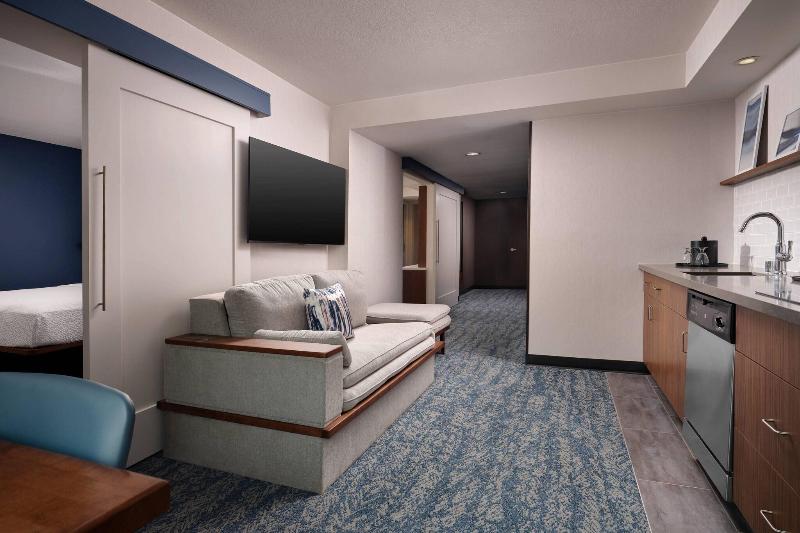 מיטת קינג בסוויטה, Courtyard By Marriott San Diego Mission Valley/hotel Circle